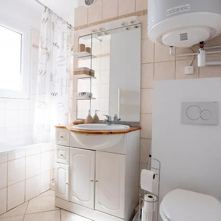 Appartamento Centre With A Balcony