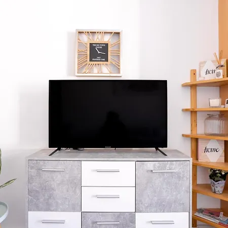 公寓 Centre With A Balcony