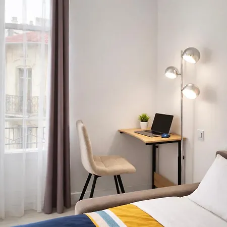 Centre With A Balcony 公寓 戛纳