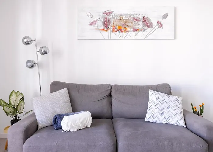 Centre With A Balcony 公寓